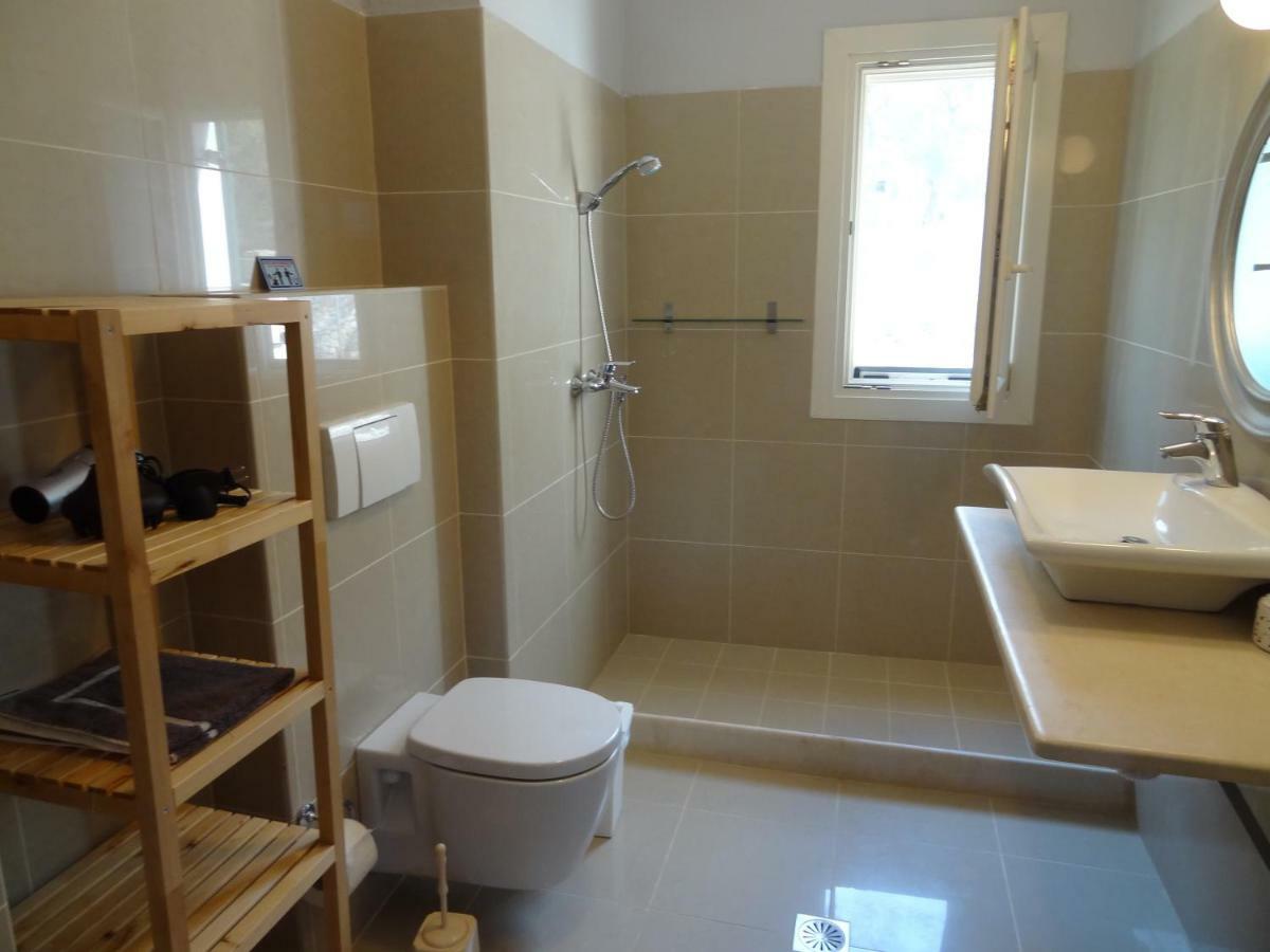 Villa Elaia Suites & Apartments No.2 Gaios Eksteriør bilde